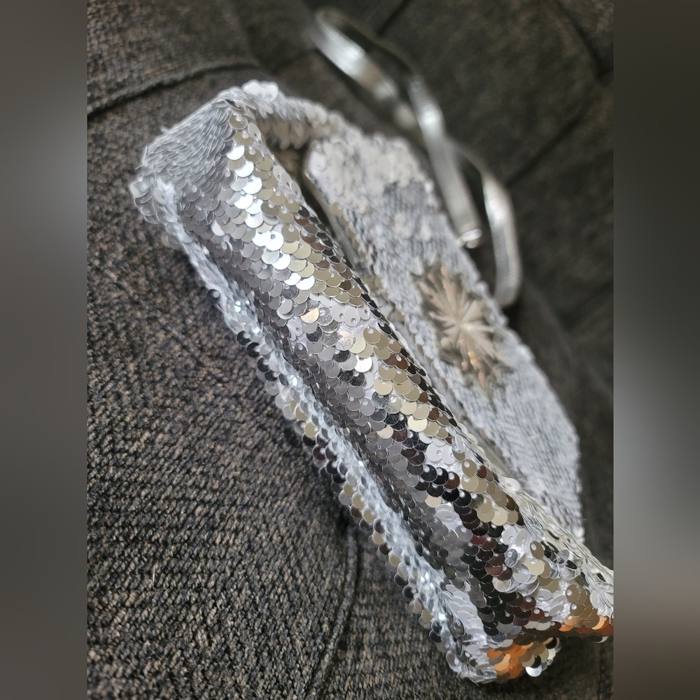 Disney Frozen Silver Sequins Crossbody - Picture 6 of 8